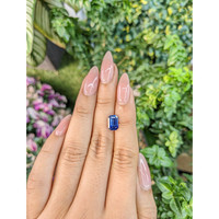2.27 Ct. Blue Sapphire from Ceylon (Sri Lanka) Life Style
