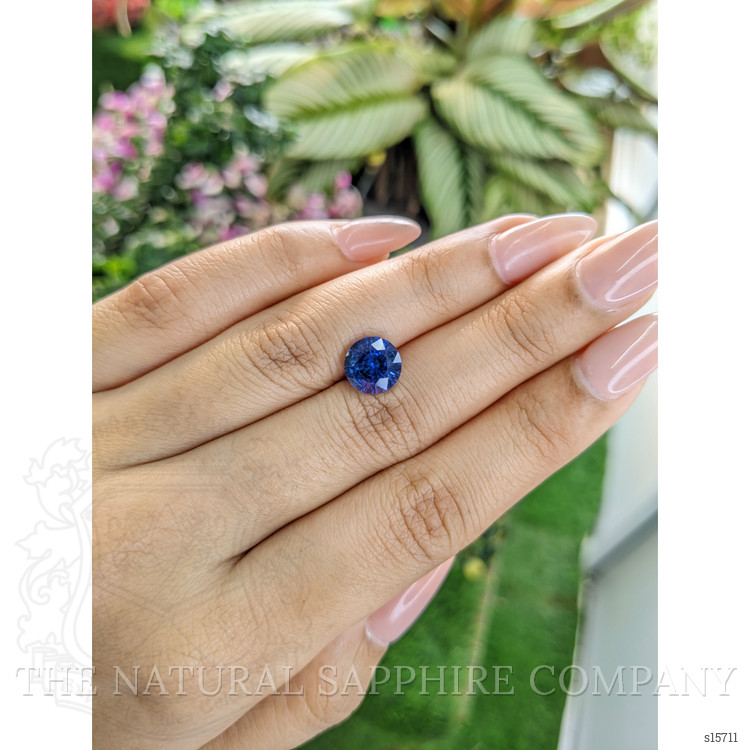 4.22 Ct. Blue Sapphire from Ceylon (Sri Lanka)