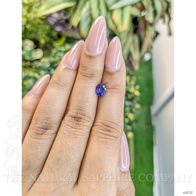 0.99 Ct. Violet Sapphire from Ceylon (Sri Lanka)