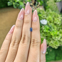 0.55 Ct. Blue Sapphire from Ceylon (Sri Lanka) Life Style