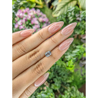 1.67 Ct. Bi Color Sapphire from Ceylon (Sri Lanka) Life Style