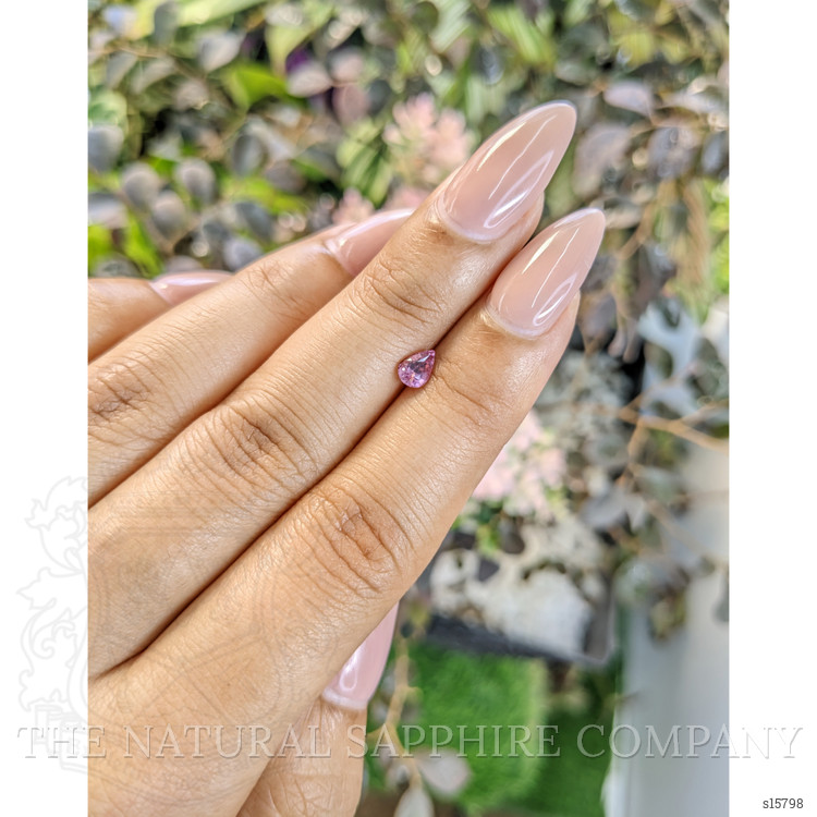 0.47 Ct. Pink Sapphire from Ceylon (Sri Lanka)
