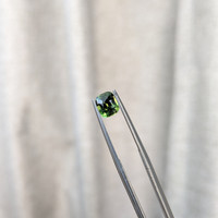 1.34 Ct. Yellowish Green Sapphire from Ceylon (Sri Lanka) Life Style