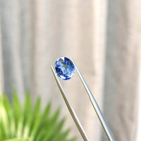 2.20 Ct. Blue Sapphire from Ceylon (Sri Lanka) Life Style
