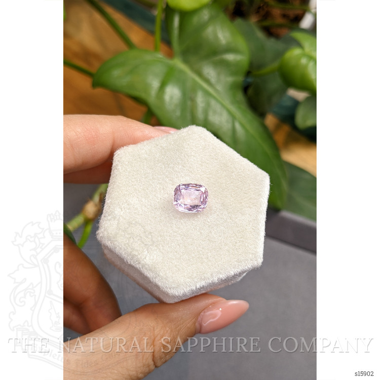 3.07 Ct. Pink Sapphire from Ceylon (Sri Lanka)