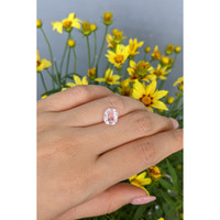 3.07 Ct. Pink Sapphire from Ceylon (Sri Lanka) Life Style