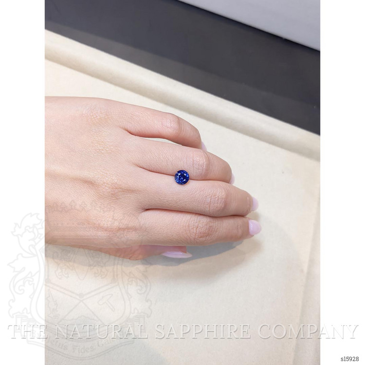 1.61 Ct. Blue Sapphire from Ceylon (Sri Lanka)