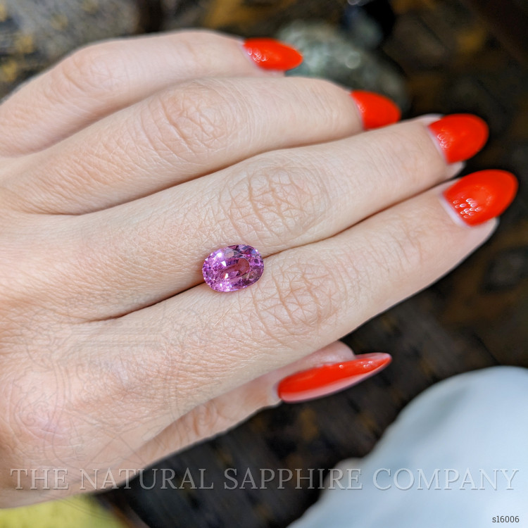 2.68 Ct. Pink Sapphire from Ceylon (Sri Lanka)