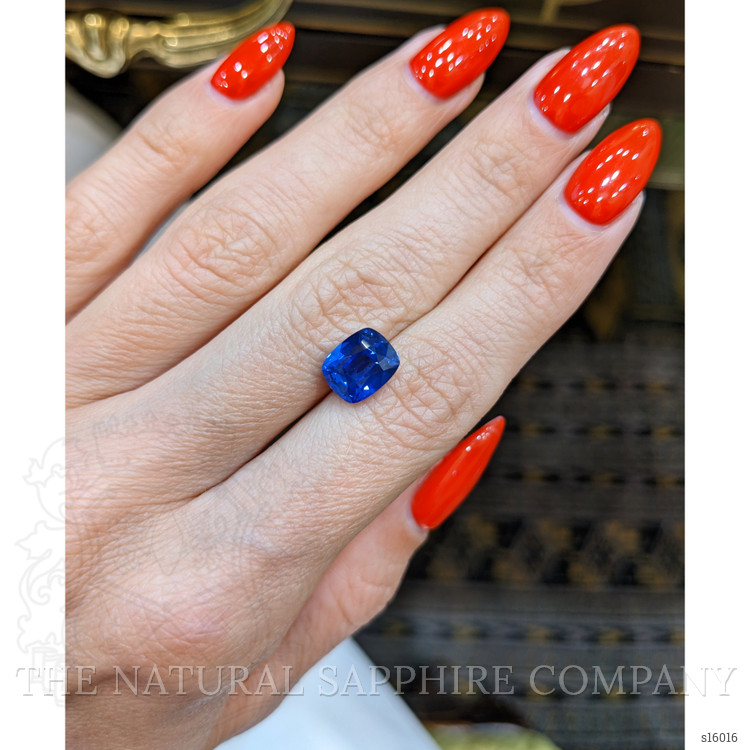 4.07 Ct. Blue Sapphire from Ceylon (Sri Lanka)
