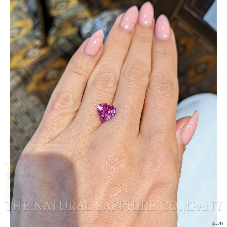 3.06 Ct. Purplish Pink Sapphire from Ceylon (Sri Lanka)