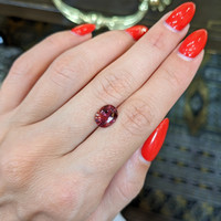 3.04 Ct. Padparadscha Sapphire from Madagascar Life Style