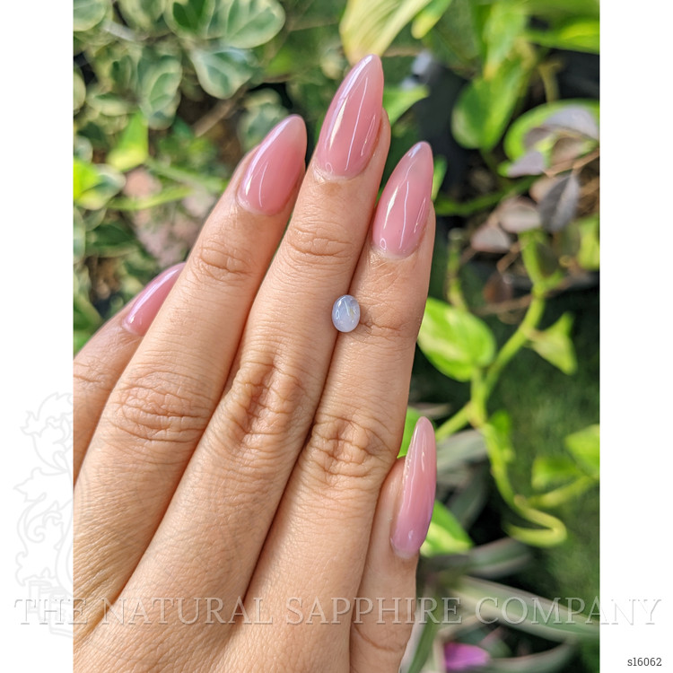 0.95 Ct. Grey Star Sapphire from Ceylon (Sri Lanka)