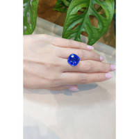 16.58 Ct. Blue Sapphire from Ceylon (Sri Lanka) Life Style