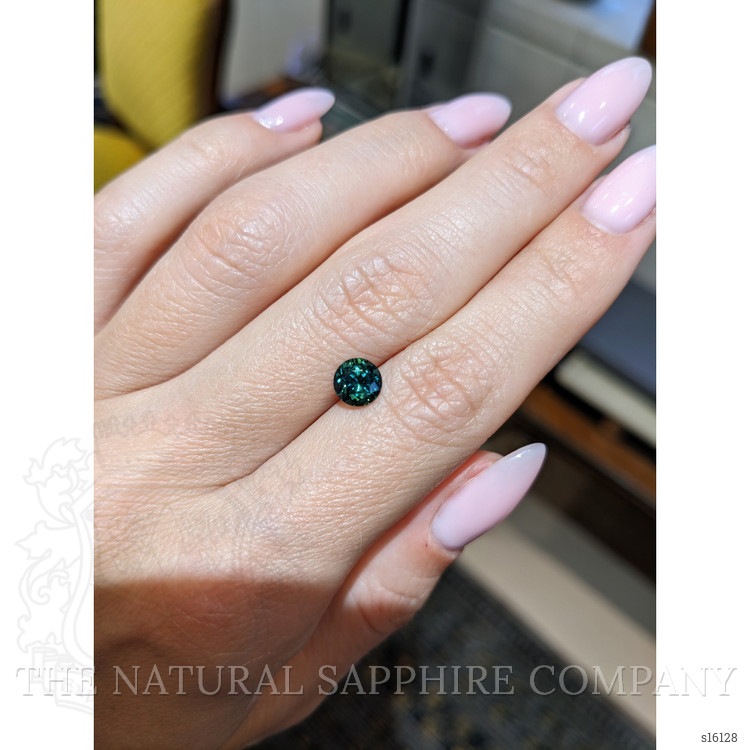 1.22 Ct. Bluish Green Sapphire from Ceylon (Sri Lanka)