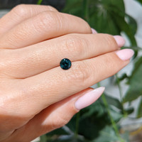 1.11 Ct. Greenish Blue Sapphire from Ceylon (Sri Lanka) Life Style