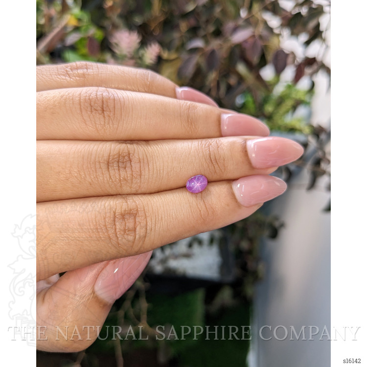 0.97 Ct. Pinkish Purple Star Sapphire from Ceylon (Sri Lanka)