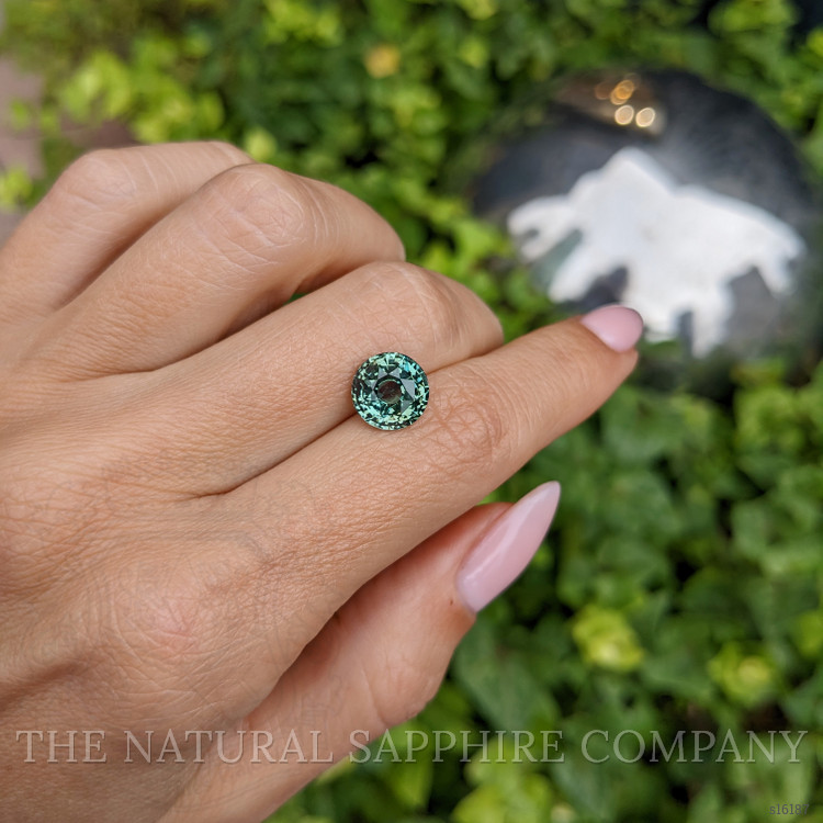 4.30 Ct. Bluish Green Sapphire from Ceylon (Sri Lanka)