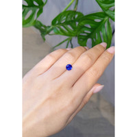 1.10 Ct. Blue Sapphire from Ceylon (Sri Lanka) Life Style