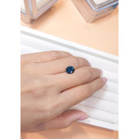 2.59 Ct. Greenish Blue Sapphire from Ceylon (Sri Lanka) Life Style
