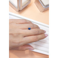 1.03 Ct. Blue Sapphire from Ceylon (Sri Lanka) Life Style