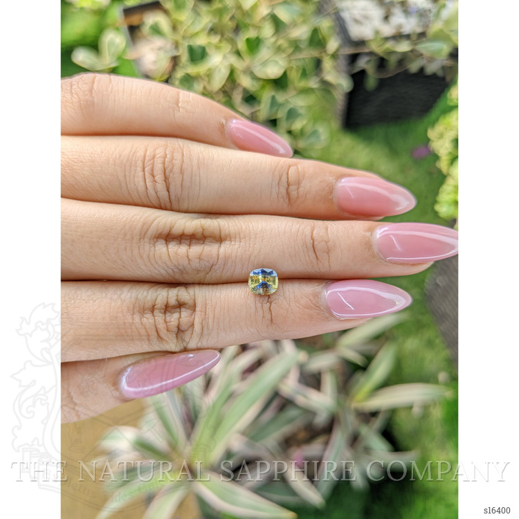 1.10 Ct. Bi Color Sapphire from Ceylon (Sri Lanka)