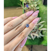 1.10 Ct. Bi Color Sapphire from Ceylon (Sri Lanka) Life Style