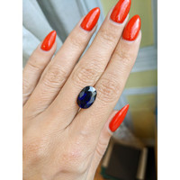 5.64 Ct. Blue Sapphire from Thailand Life Style