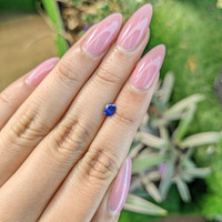 0.47 Ct. Blue Sapphire from Ceylon (Sri Lanka) Life Style