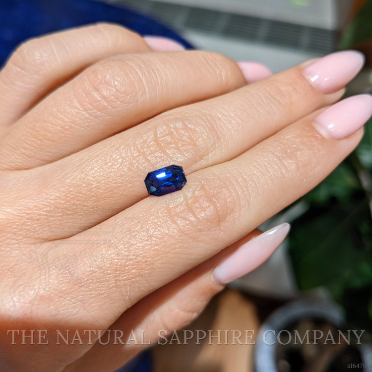 1.64 Ct. Blue Sapphire from Ceylon (Sri Lanka)