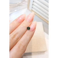 0.83 Ct. Green Sapphire from Madagascar Life Style