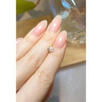 1.02 Ct. Yellow Sapphire from Ceylon (Sri Lanka) Life Style