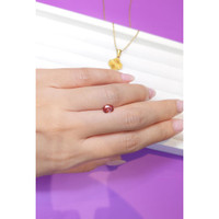 0.90 Ct. Reddish Orange Sapphire from Ceylon (Sri Lanka) Life Style