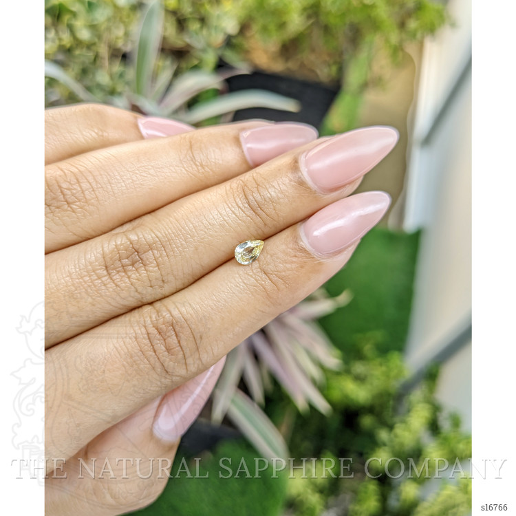 0.48 Ct. Yellow Sapphire from Ceylon (Sri Lanka)