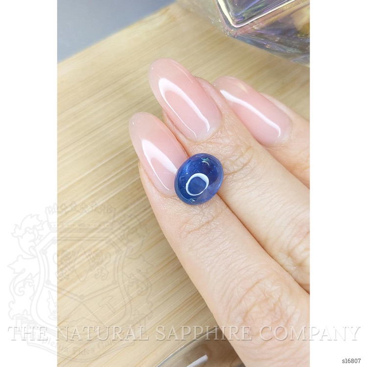 6.77 Ct. Blue Cabochon Sapphire from Ceylon (Sri Lanka)