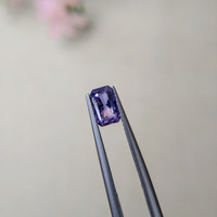 1.15 Ct. Bi Color Sapphire from Ceylon (Sri Lanka) Life Style