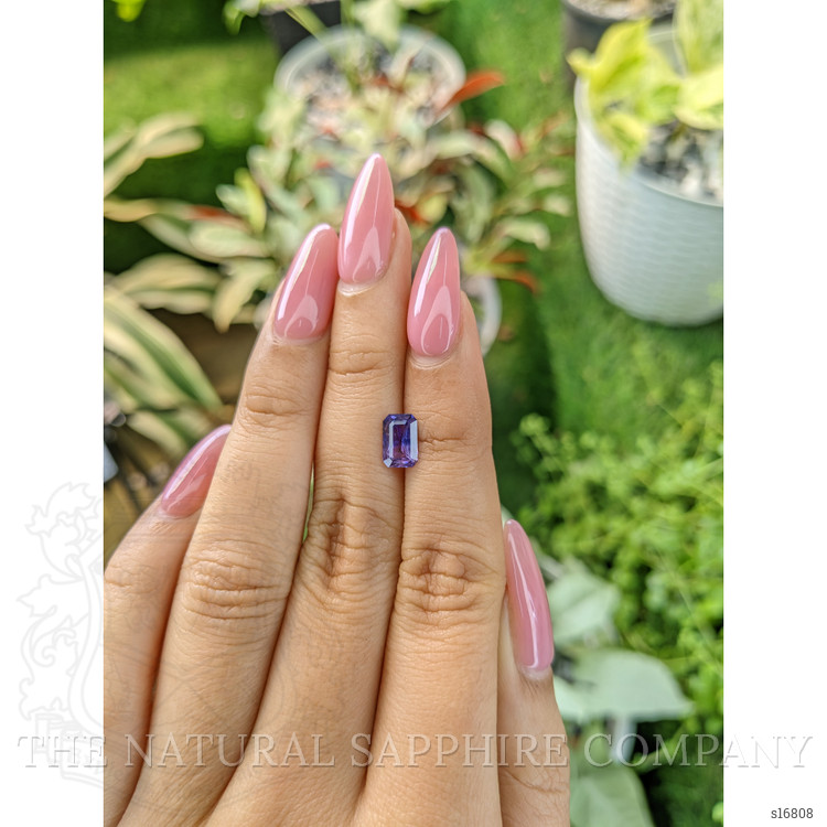 1.15 Ct. Bi Color Sapphire from Ceylon (Sri Lanka)