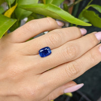 3.34 Ct. Blue Sapphire from Kashmir Life Style