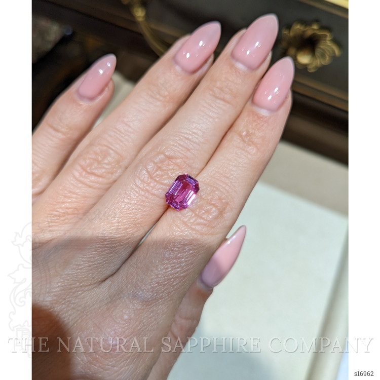 2.43 Ct. Pink Sapphire from Ceylon (Sri Lanka)