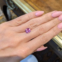 2.06 Ct. Pink Sapphire from Ceylon (Sri Lanka) Life Style