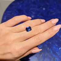 2.62 Ct. Blue Sapphire from Ceylon (Sri Lanka) Life Style