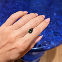 3.05 Ct. Greenish Blue Sapphire from Madagascar Life Style