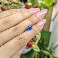 2.60 Ct. Blue Sapphire from Ceylon (Sri Lanka) Life Style