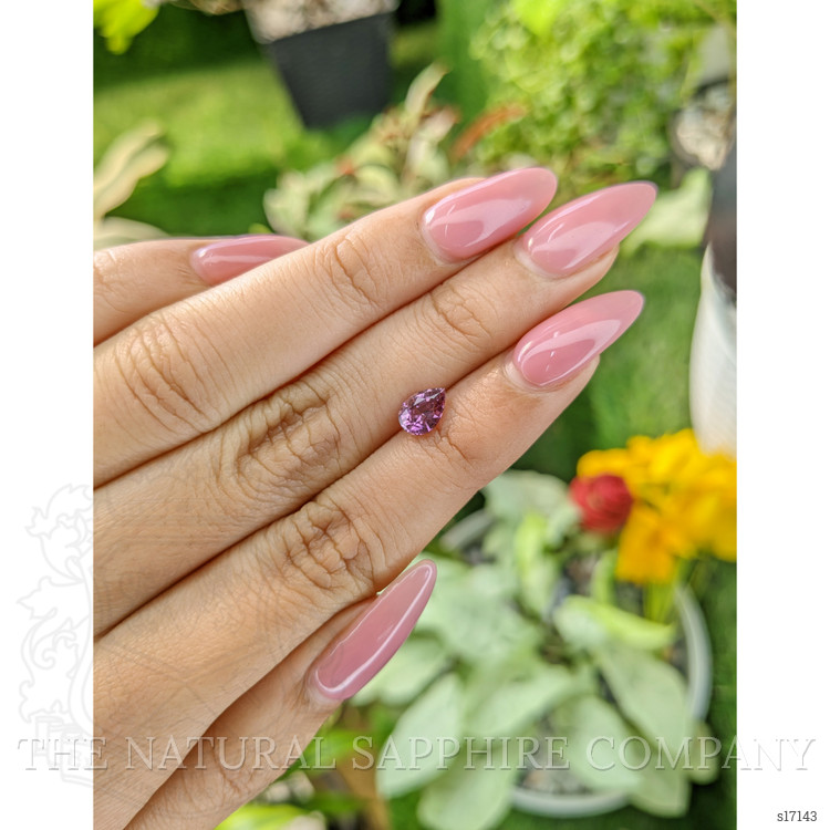 1.02 Ct. Purplish Pink Sapphire from Ceylon (Sri Lanka)