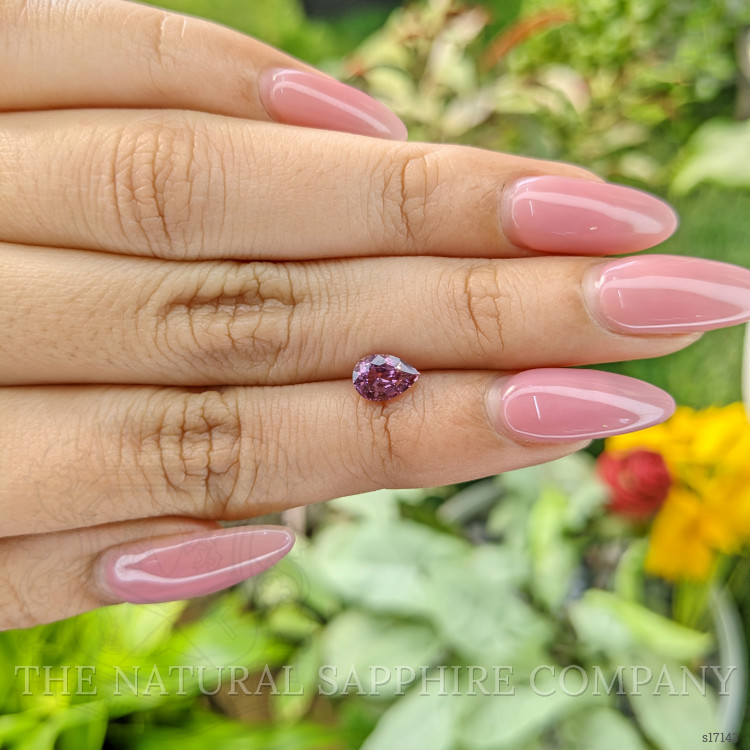 1.02 Ct. Purplish Pink Sapphire from Ceylon (Sri Lanka)