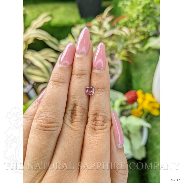 0.94 Ct. Pinkish Brown Sapphire from Ceylon (Sri Lanka)