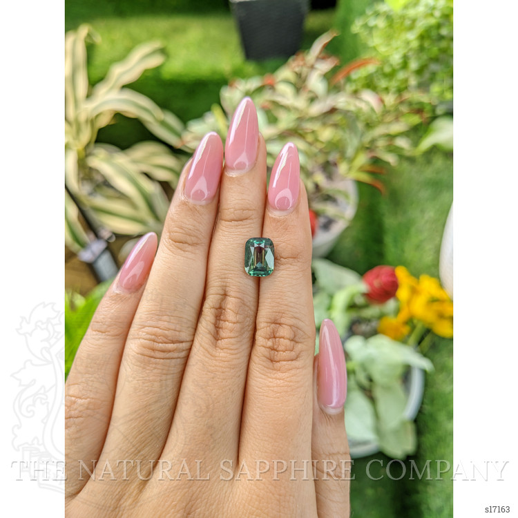 3.33 Ct. Bluish Green Sapphire from Ceylon (Sri Lanka)