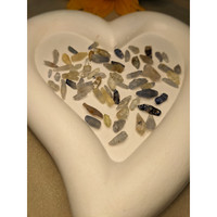 99.80 Ct. Multi Color Sapphire Crystal from Ceylon (Sri Lanka) Life Style