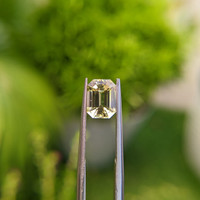 2.14 Ct. Yellow Sapphire from Ceylon (Sri Lanka) Life Style