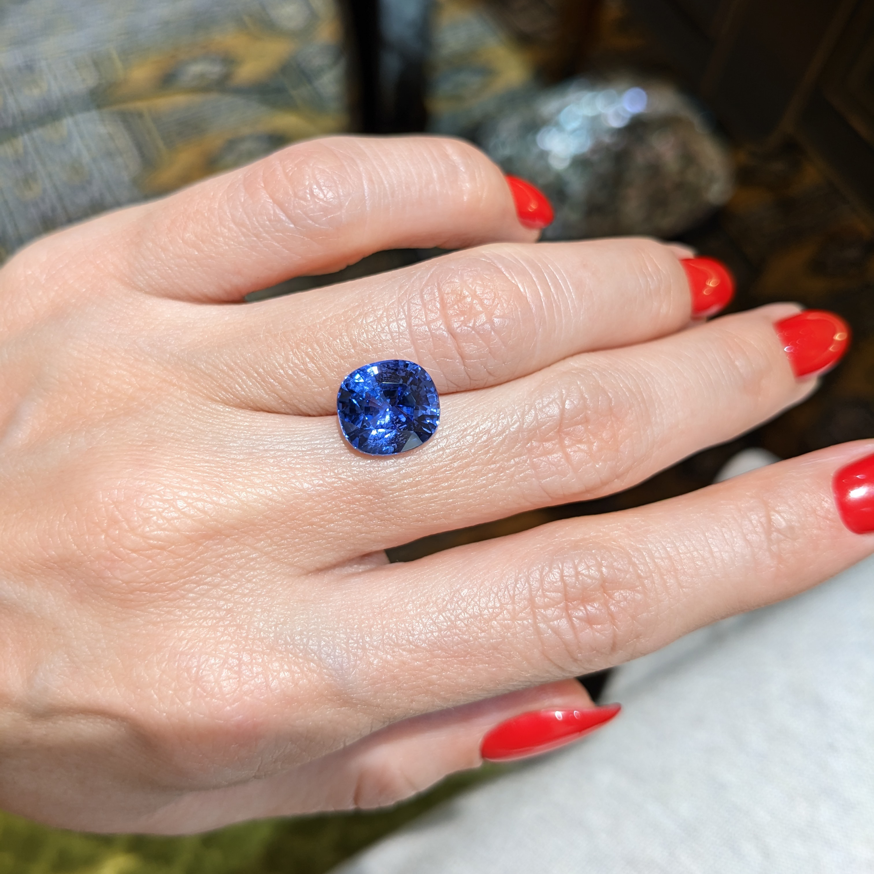 Loose Blue Sapphire - Cushion 5.86 Ct. - #S17332 | The Natural