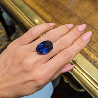 27.27 Ct. Blue Sapphire from Ceylon (Sri Lanka) Life Style